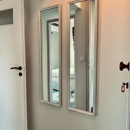 Tiny By Goutos Luxury Living *