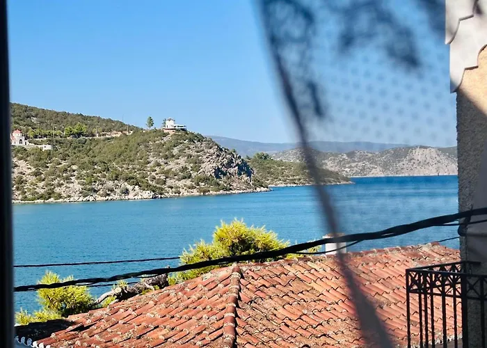 Tiny By Goutos Luxury Living Apartment