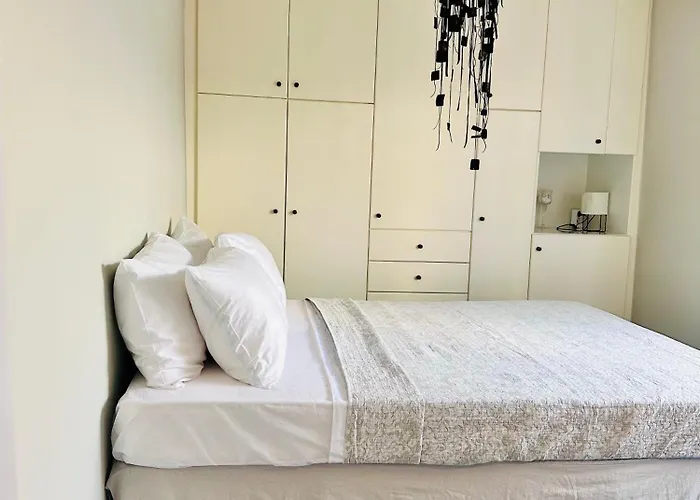 Tiny By Goutos Luxury Living *